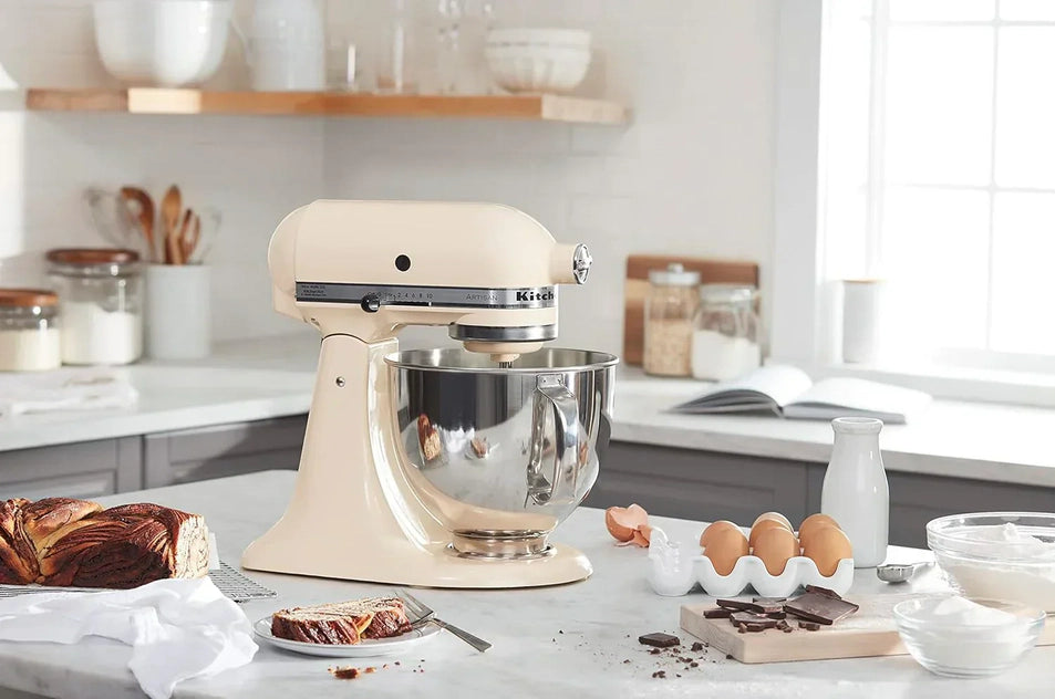 KitchenAid Artisan Series 5 Quart Tilt Head Stand Mixer
